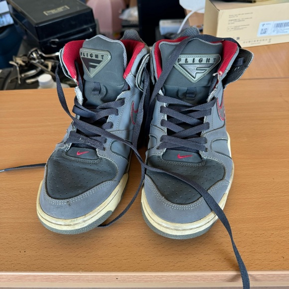 Nike Air Flight Falcon Shoes - Picture 2 of 7